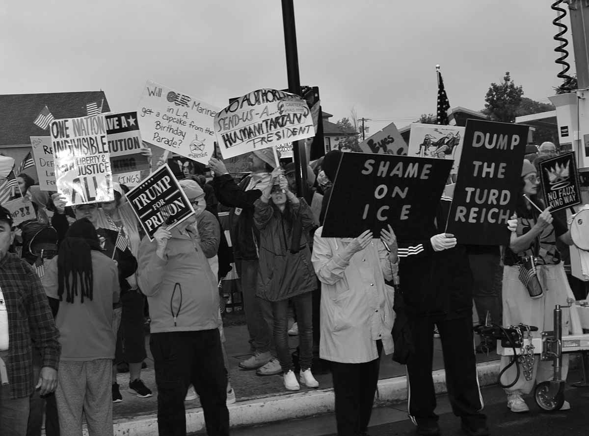 Photography by MaryAnn Vitiello &copy;2025, &ldquo;No Kings&rdquo; protest, Asbury Park NJ